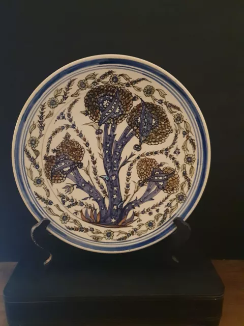 Plat Faience , Céramique KHARRAZ  NABEUL