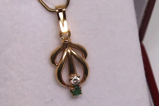 Pendentif Porte-bonheur éléphant En Or Jaune 18 Carats (750) - Neuf Avec étiquettes