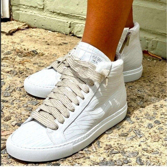 P448 caracteriza Women s F9 Star