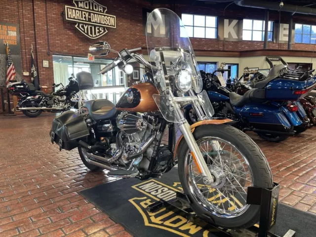 2008 Harley-Davidson® FXDC - Dyna® Super Glide Custom 2008 Harley-Davidson® FXDC - Dyna® Super Glide Custom