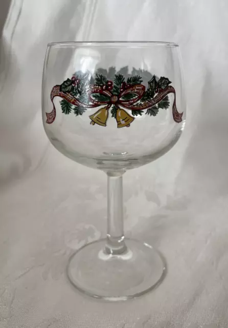 Johnson Brothers - VICTORIAN CHRISTMAS 12 oz Goblet - Multiples available