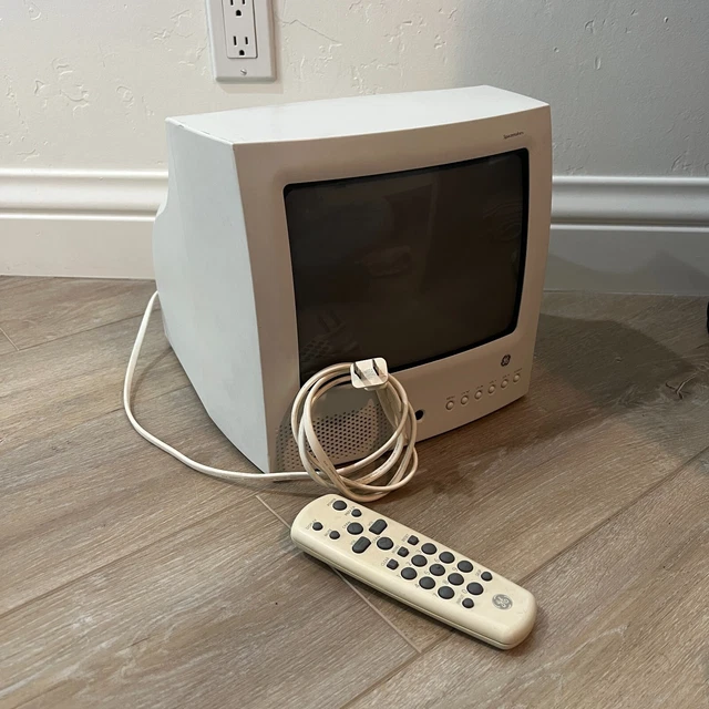 GE SPACEMAKER TV 09GP110 Television White Remote Tested CRT Retro