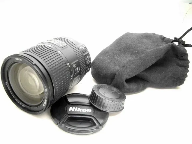 18-300mm 1:3.5-5.6G Nikkor DX AF-S SWM ED IF F Aspherical VR Weitwinkel f. Nikon