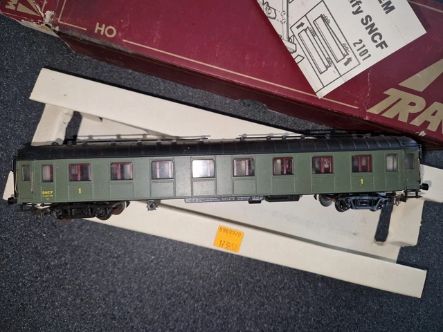 Les voitures de l' O.C.E.M de type Rivets apparents