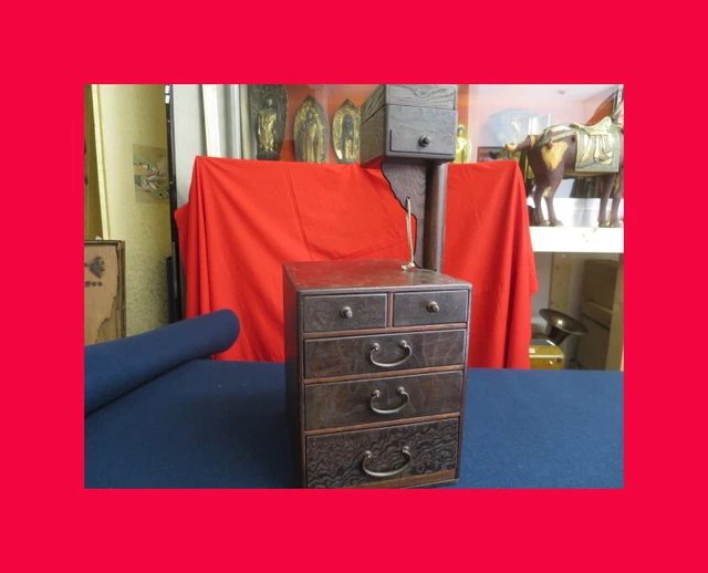 Japanese antique Furniture, folk utensils, furnishings. Makie, ornaments