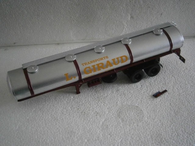 CAMION SEMI REMORQUE TRANSPORT MONTERO CITERNE 1965 1/43 main image 1