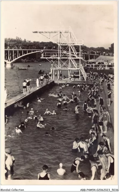 ABBP4-94-0286 - MAISONS-ALFORT-CHARENTONNEAU - the new bath - the pl