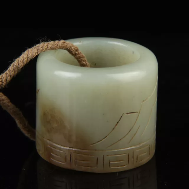 Chinese Exquisite Handmade Hetian Jade Thumb Ring 2