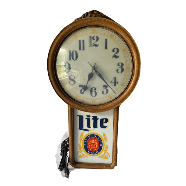 VINTAGE 1987 MILLER Lite LIGHTED Clock Bar Man Cave Sign Pull chain 22
