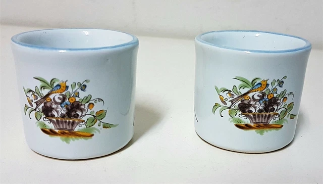 Petites tasses en faïence (Poterie à La Chapelle des Pots 17100)