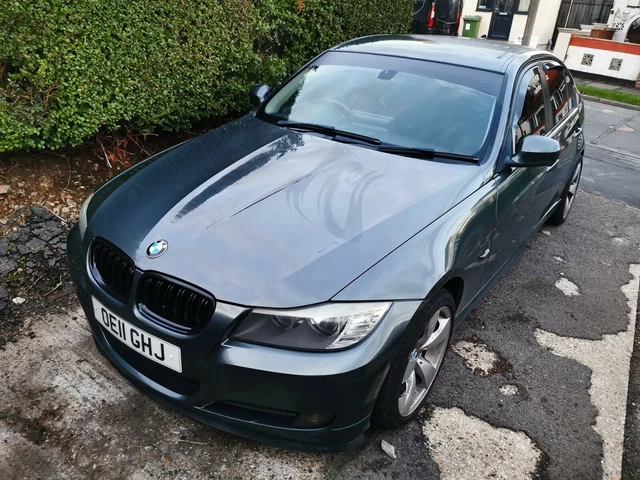 BMW E46 Pre-Cut Matte Black Sunstrip – Touring/Saloon/Compact, No Trimming Needed