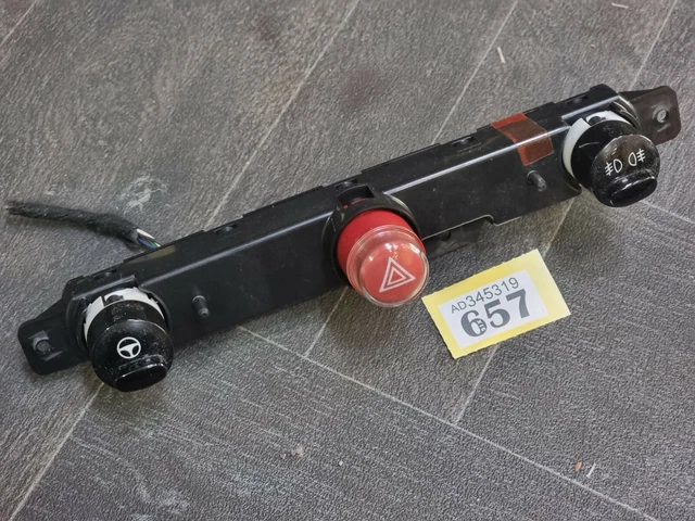 URO Parts Interruttore Pericoli/Porta 61318368920 Per Auto Europee | Ricambio Di Alta Qualità Plug-and-Play