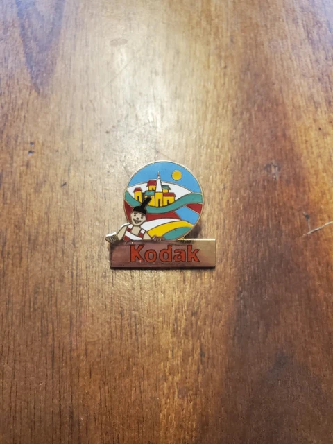 Feuillet KODAK Couleurs Du Monde 1993 – Édition Collection Avec Pin's Et Montre