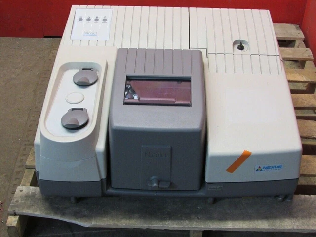 Nicolet Nexus Series 470 FT-IR Infrared Spectrometer Scientific Analyzer