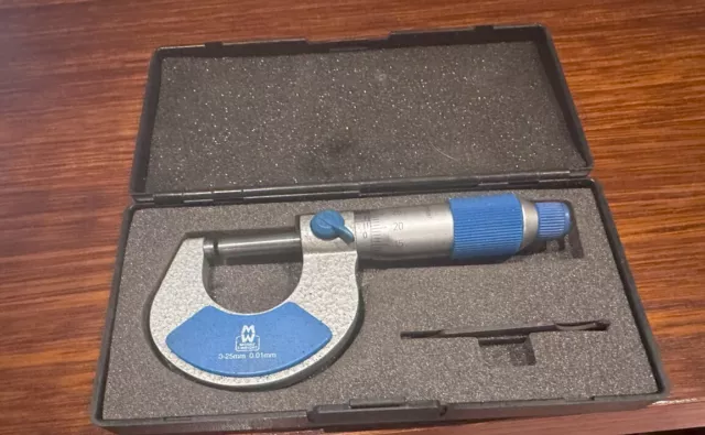 moore and wright micrometer 0-25mm outside