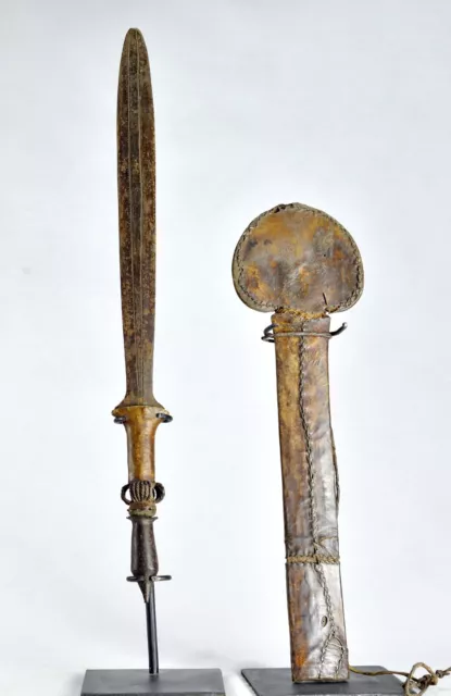 Congo Rdc épée cérémoniale avec son  fourreau sword African Tribal Art 3