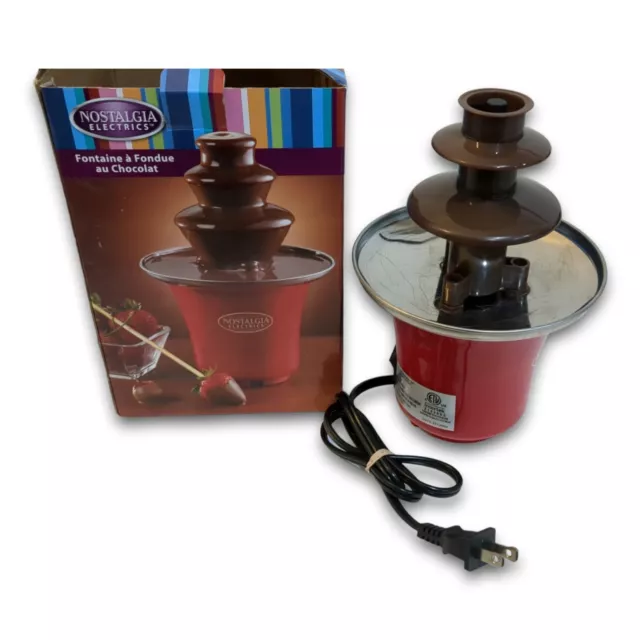 Nostalgia Electrics Chocolate Fondue Fountain CFF965 3 Tier 24 oz TESTED Working