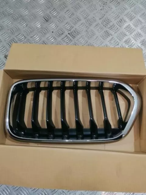 Grille de calandre gauche BMW X2 F39 51137424778