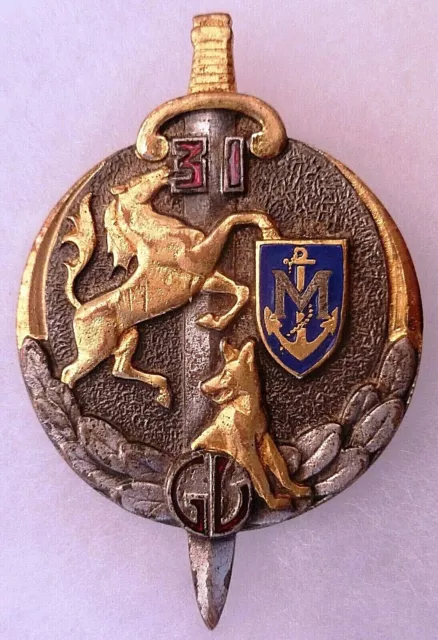 INSIGNE SERVICE DE SANTE 31° GROUPE VETERINAIRE AFN  DRAGO G.1506 émail ORIGINAL