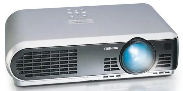 Toshiba TLP-T60M Beamer