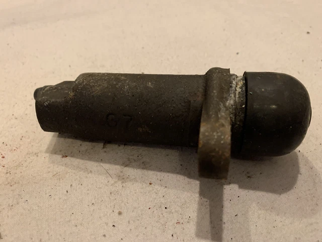 thumbnail interactive-video image 1 of FTC5071 Clutch Slave Cylinder For Land Rover Series 3 & Defender V8 3.5L - Metal, Standard Grade 1 of 3