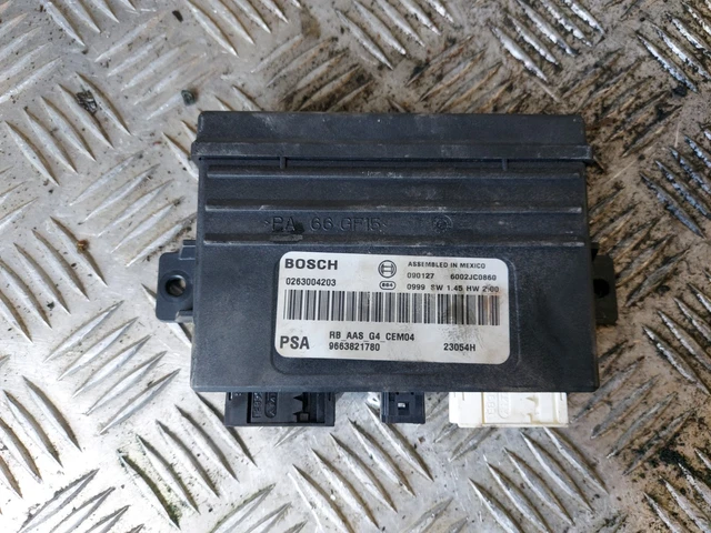 Boitier gestion aide stationnement / capteur arrière - Citroen C4 Picasso II