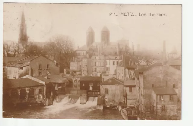 METZ - Moselle - CPA 57 - les Thermes - petit pli en bas
