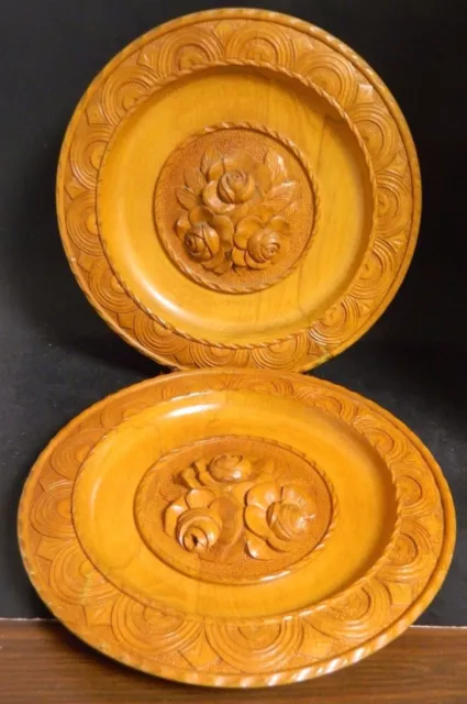 Vintage Set of (2) Hand Carved Wall Hanging Wooden Roses Plates 12.5" Excellent