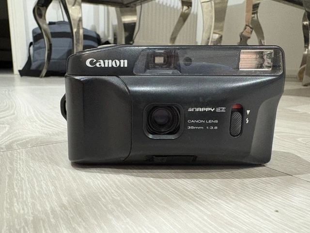 フィルムカメラ ROLLEI ROLLEIFLEX 3.5F Planar 75mm F3.5 Rolleiflex 2.8E 80mm フード付き Rolleiflex 2.8E Schneider Xenotar