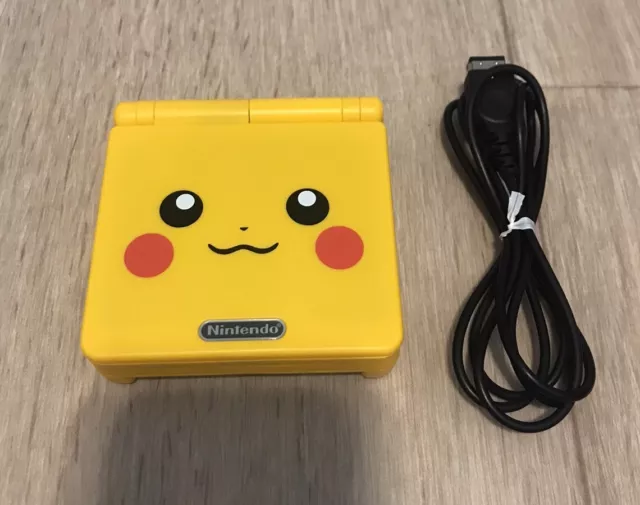 Nintendo GameBoy Advance Sp Pikachu Pokemon