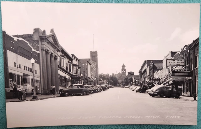 Street Scene Crystal Falls Michigan 1940s Unused Vintage Postcard