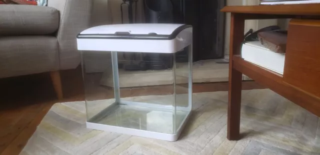 betta fish tank with supplies 2