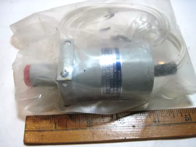 Hydra-Electric Hydraulic Pressure Switch Part #90122-2 FSN 5930-850-3588 UNUSED