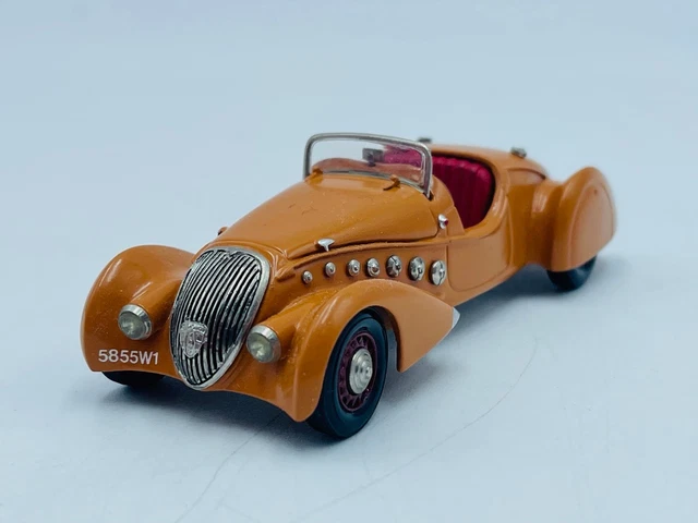 Kit 1/43 Peugeot 402 Darl'Mat Sport Rallye Evian 1949 - Esdo 95a - Résine - France