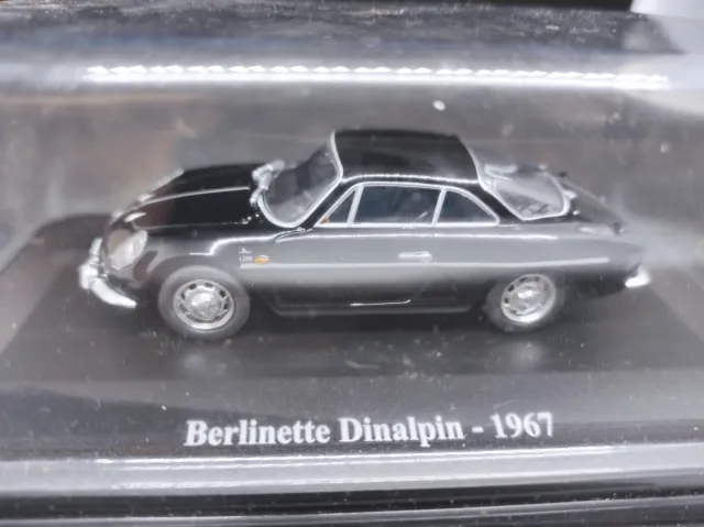 Berlinette Dinalpin A110 Alpine fabriqué au Mexique 1967  1/43 neuf  Hachette