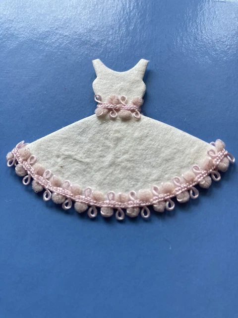 10 elfenbeinrosa Kleid gestanzt Verzierung Topper für Kartenherstellung Scrapbooking