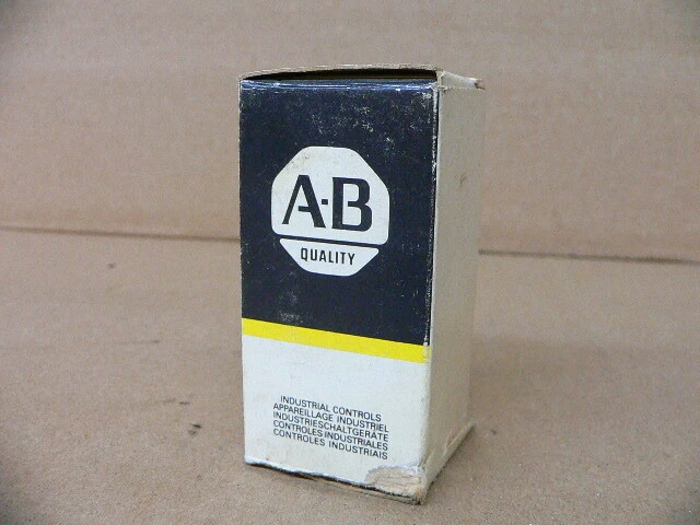 Allen Bradley 700-Ha32Z12-1 Control Relay New