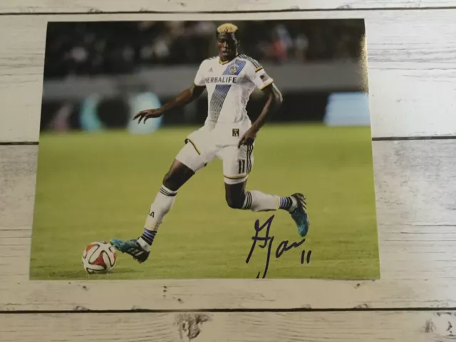 Gyasi Zardes Signed LA Los Angeles Galaxy 8x10 Photo Autographed c