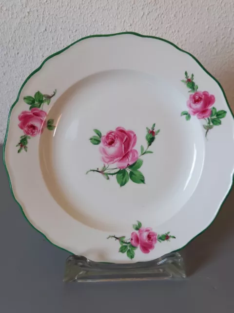 Meissen Porzellan Speiseteller,antiker Teller,roter Rose, grüner Rand ca 25 cm