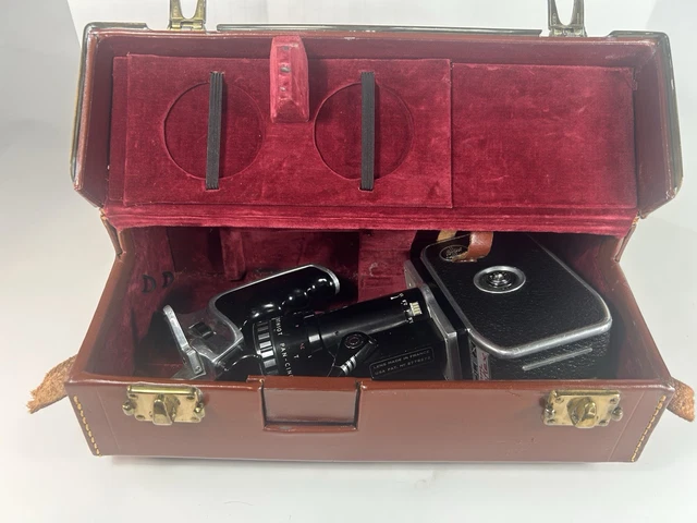 Caméra Bolex Paillard Avec Zoom Berthiot Pan-Cinor 10-30 Mm – 8mm, état Correct