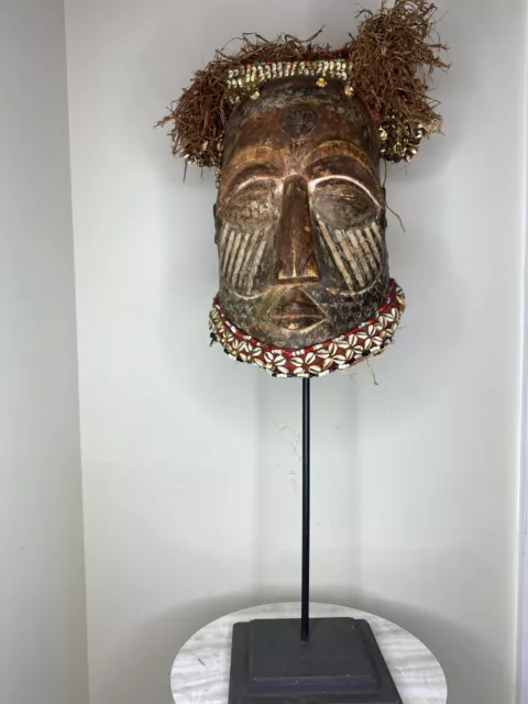 Kuba Helmet Mask Pwoo Itok Raffia Large Congo African Art 12" X 8" X 6"