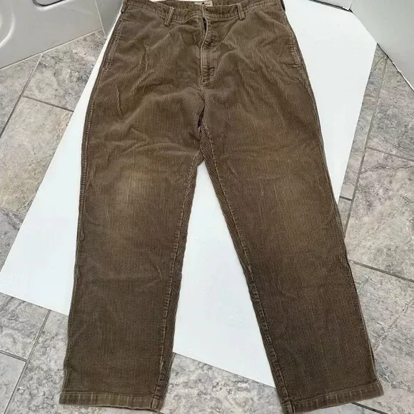 WOOLRICH MEN’S CORDUROY Khaki Pants Wide Whale Flat Front size 36 $19. ...