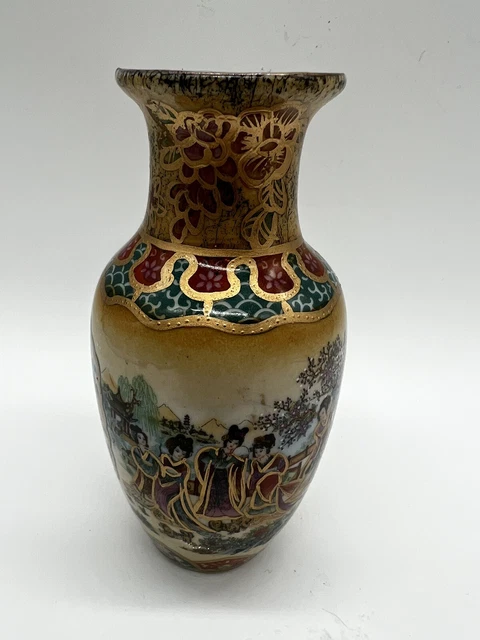 Vintage Satsuma Porcelain VASE Gold Gilded Geisha Motif Hand-Painted 6 inches