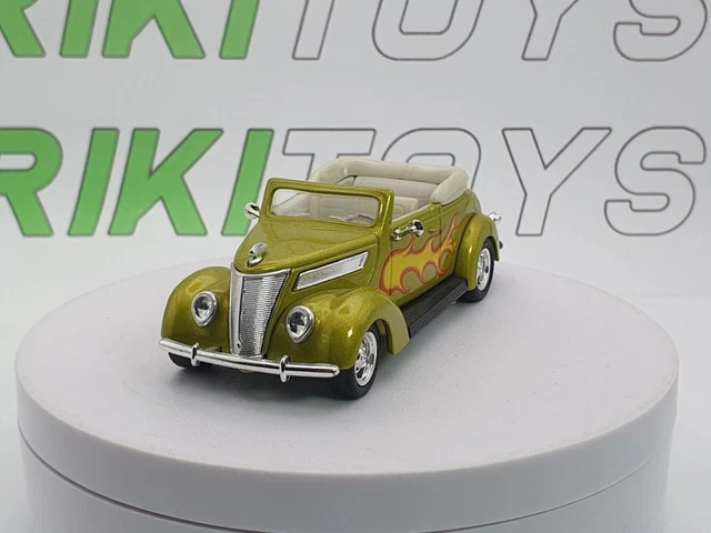 Road Signature 1/18 - Ford Convertible 1937 - Bleue - Modèle Diecast - Occasion
