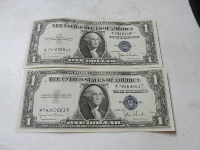 1935-D $1 Silver Certificates TWO CU CONSECUTIVE NOTES    Nice Notes