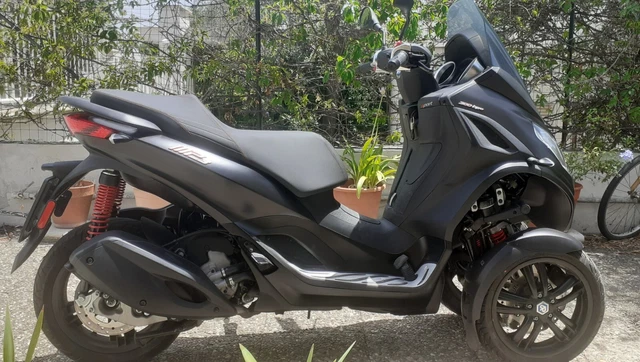 Piaggio MP3 HPE 300 Piaggio MP3 HPE 300