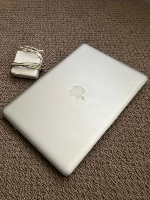 Apple Macbook Pro 13.3inch Laptop-( A1278,2010) FOR PARTS/AS IS