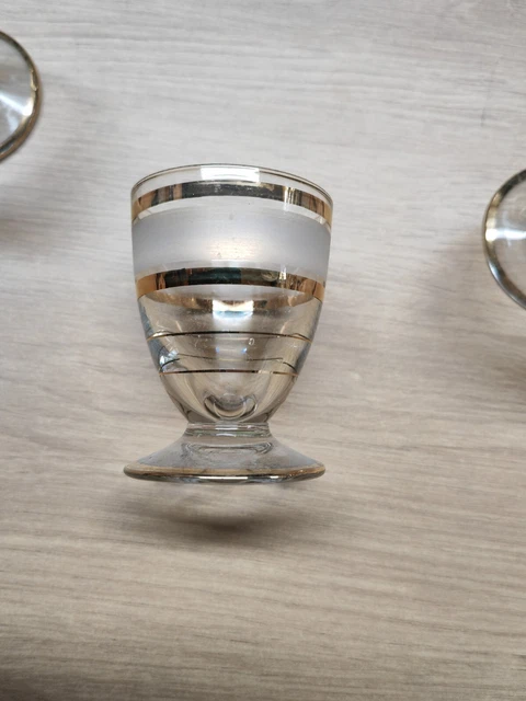 Set échecs Et Vin En Bambou - Avec Tire-bouchon, Carafe Et Récupérateur - Coffret Cadeau Luxe