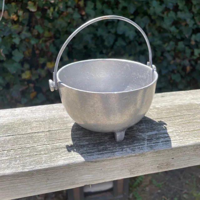 Vintage Cast Aluminum 4.5" 3 Leg Kettle Hot Pot w Wire Handle Hot Serving Bowl