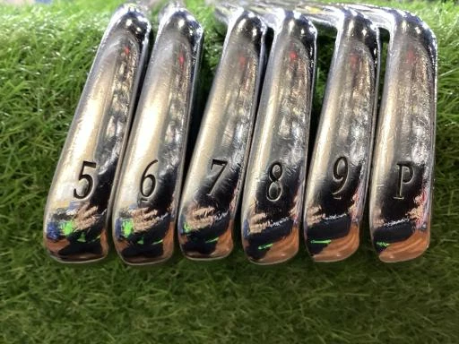 Mizuno mp 54 shop vs titleist ap2
